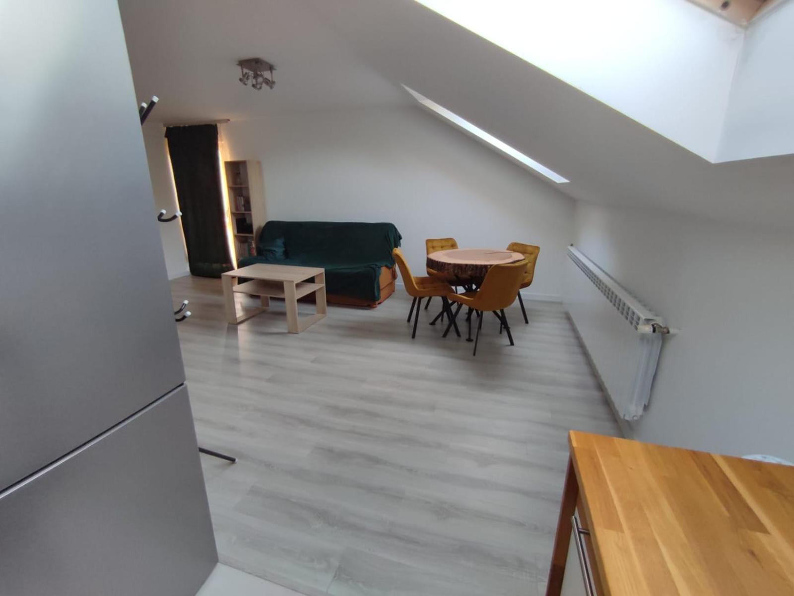 U Tofika Apartment Grzechynia Bagian luar foto
